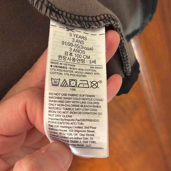 GAP Kids Camo Hoodie - Black and Gray - Picture 5 of 7